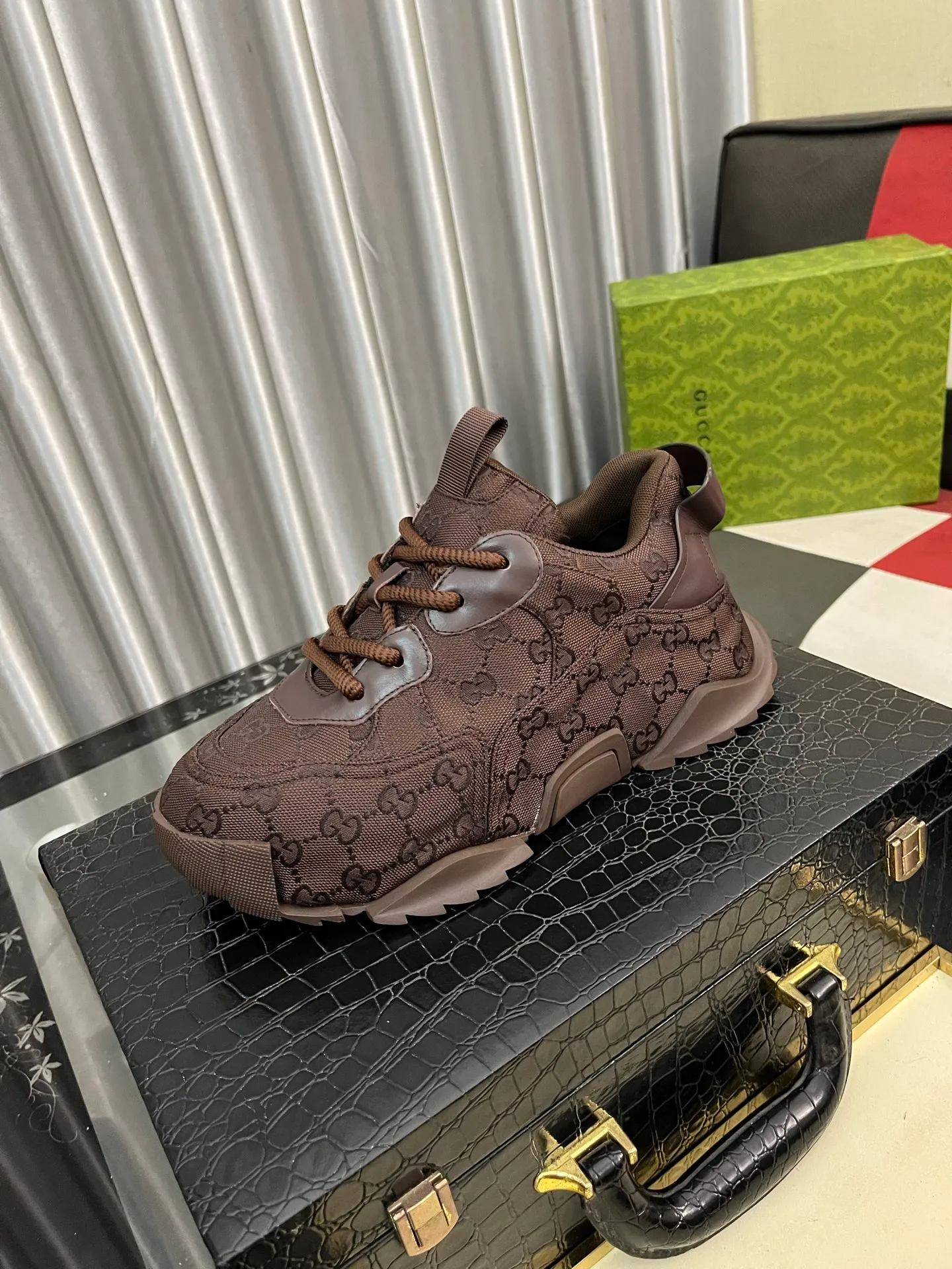 Men's shoes 💰600⌚️⌚️ (GUCCI-Gucci) luxury brand sports and casual shoes, imported original material, sheepskin lining, high-end and comfortable, original outsole is light and wear-resistant! Purely handmade, details determine quality! 38-444️⃣colors available